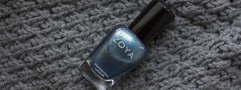 Маникюр: Zoya – Crystal