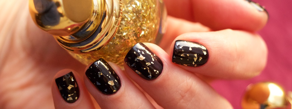 Dior Diorific Vernis #001 Golden Shock over #990 Smoky swatches