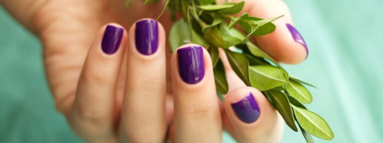 Chanel #727 Lavanda swatches