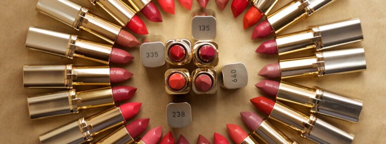Свотчи: L’Oréal Paris Color Riche Lipstick – 30 оттенков к 30 юбилею помады