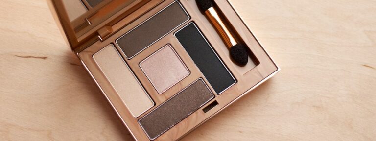 Avon Luxe Eyeshadow - Luxurious Nudes swatches